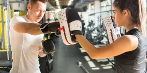 Lee más sobre el artículo <strong>Kick boxing</strong> en Bogotá: algunas opciones para empezar este deporte