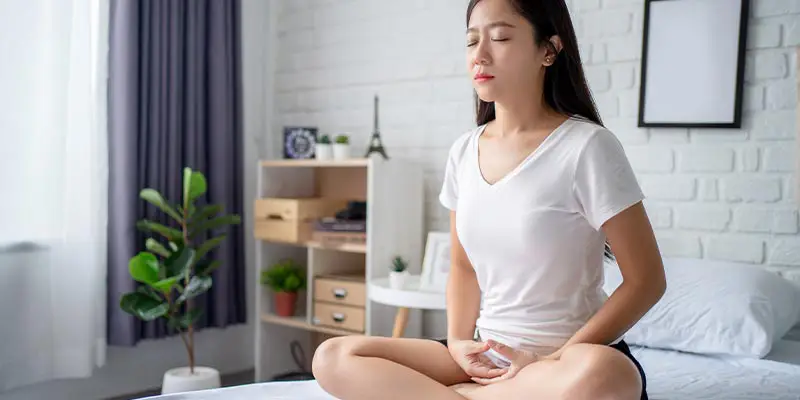 En este momento estás viendo Meditación para dormir: ventajas y desventajas