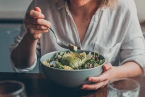 Lee más sobre el artículo Alimentos para la piel: frutas y verduras que transforman tu cutis