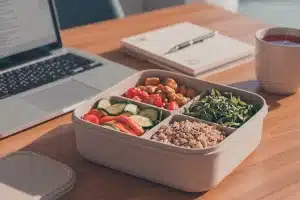 Lee más sobre el artículo Almuerzos para llevar, la mejor opción para ahorrar y comer sano